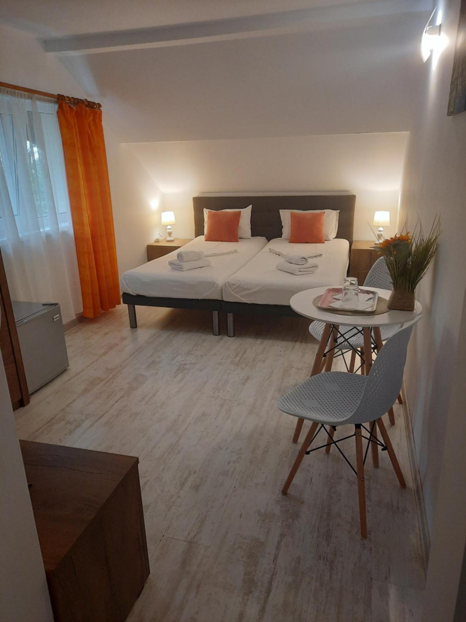 Vila Alba Brasov Bagian luar foto
